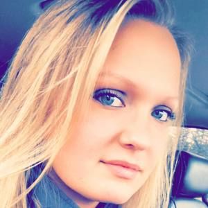 Meet your Posher, Kaitlin